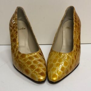 Stephen Made in Italy Gold High Heel Pump
